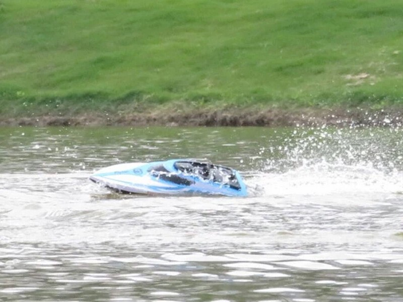 Радиоуправляемый катер Flytec V003 2.4G RTR