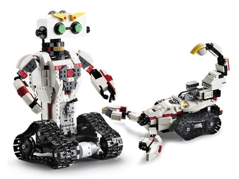 Р/У конструктор CaDA Technic Робот KAKA (710 деталей)