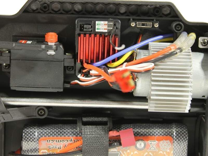 Радиоуправляемый монстр Remo Hobby MMAX UPGRADE (красный) 4WD 2.4G 1/10 RTR