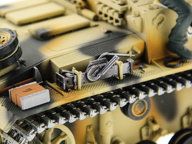 Радиоуправляемый танк Taigen 1/16 SturmgeschutzIIIausf.gsd.kfz. (Германия) HC версия 2.4G RTR