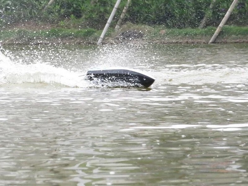 Радиоуправляемый катер Flytec V003 2.4G RTR