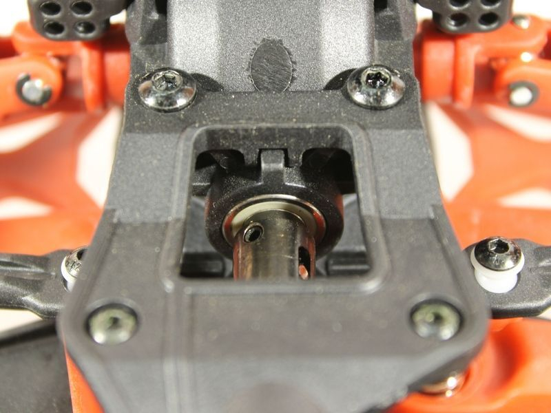 Радиоуправляемый монстр Remo Hobby MMAX UPGRADE (красный) 4WD 2.4G 1/10 RTR