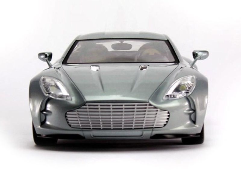 Р/У машина MZ Aston Martin One 077 2044 1/14 +акб