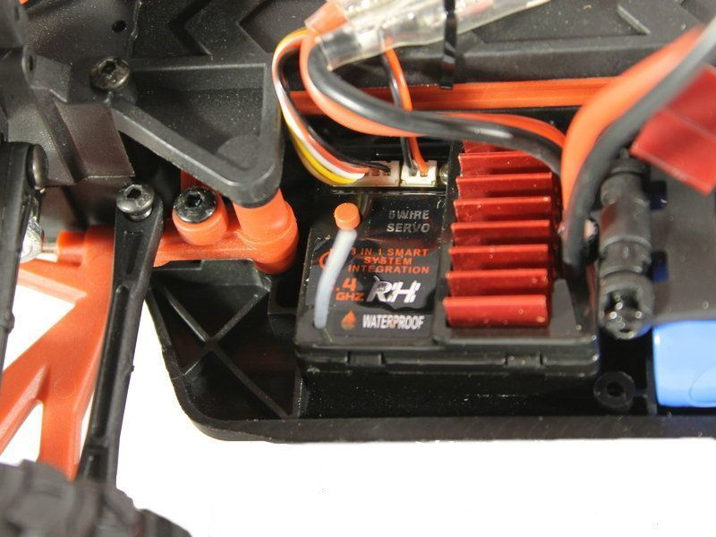 Радиоуправляемый шорт-корс Remo Hobby Rocket UPGRADE V2.0 (оранжевый) 4WD 2.4G 1/16 RTR