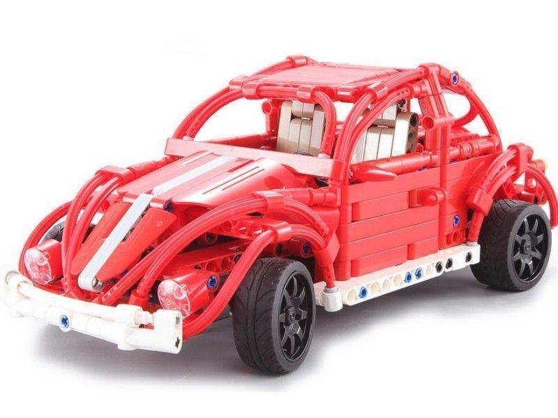 Радиоуправляемый конструктор CADA deTech ретро-автомобиль жук (472 детали)