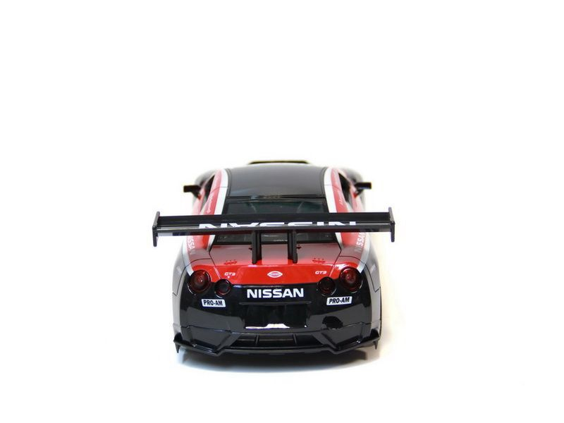 Р/У машина 1/16 Nissan GTR