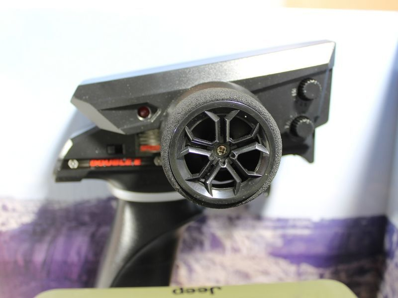 Радиоуправляемый краулер Double Eagle JEEP 1:14 4WD 2.4G (кузов пикап)