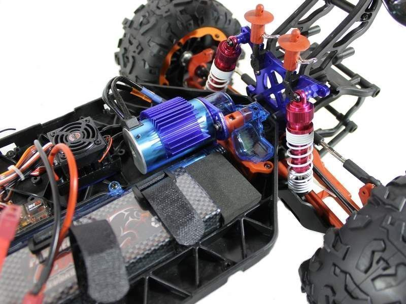Радиоуправляемая трагги Remo Hobby EVO-R Brushless UPGRADE (зеленая) 4WD 2.4G 1/8 RTR