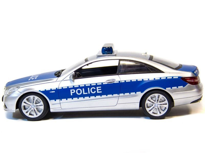 Р/У машина Double Eagle Mersedes E-class Police 1/16 н/б