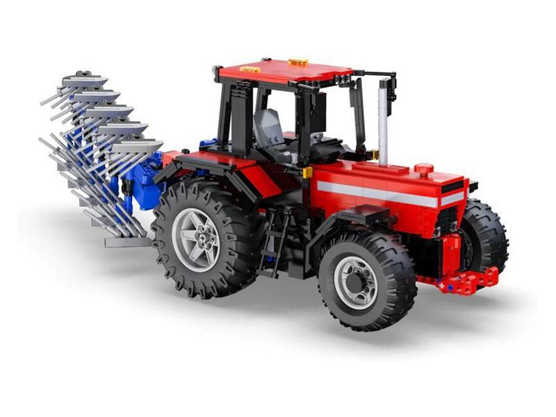 Радиоуправляемый конструктор CaDA MASTER сельскохозяйственный трактор 1/17 (1675 деталей)