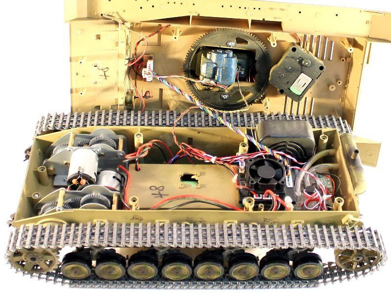 Р/У танк Taigen 1/16 Dak PZ.Kpfw. IV Ausf. F-1 (Германия) PRO 2.4G RTR