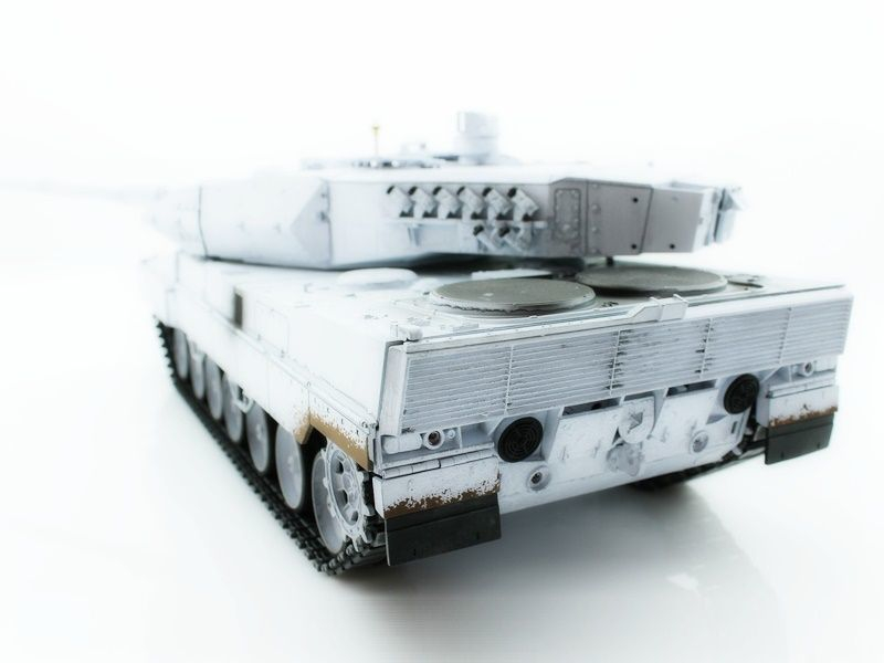 Радиоуправляемый танк Taigen 1/16 Leopard 2 A6 (Германия) UN 2.4G RTR, деревянная коробка