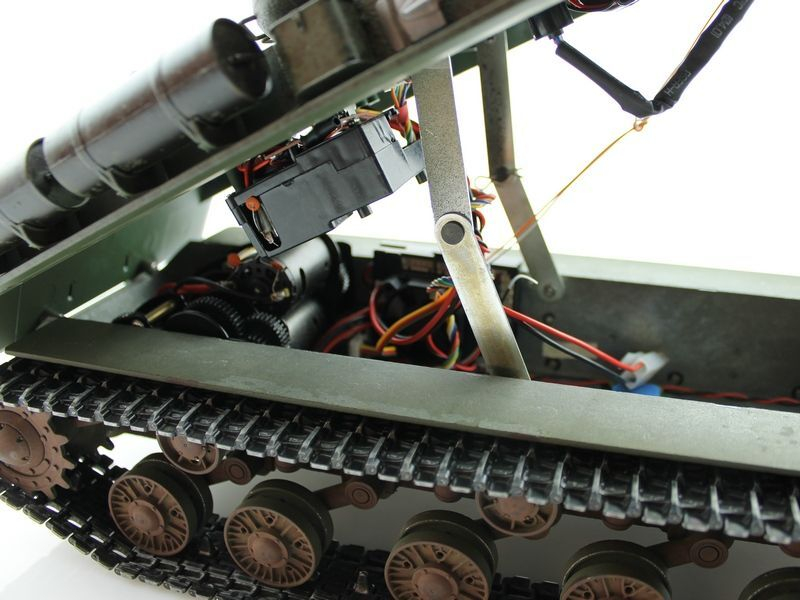 Р/У танк Taigen 1/16 ИС-2 модель 1944, СССР, зеленый, (для ИК танк. боя) 2.4G, деревян. коробка