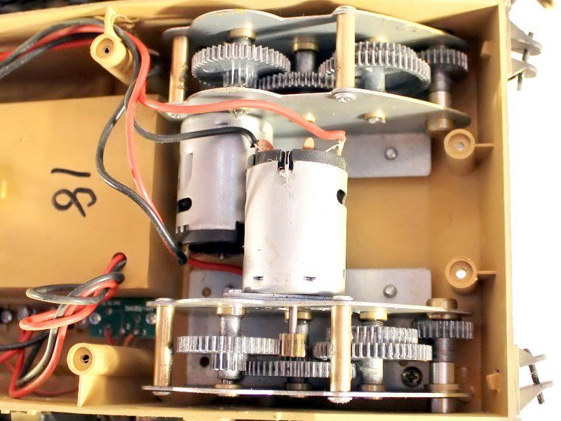 Р/У танк Taigen 1/16 Dak PZ.Kpfw. IV Ausf. F-1 (Германия) 2.4G RTR