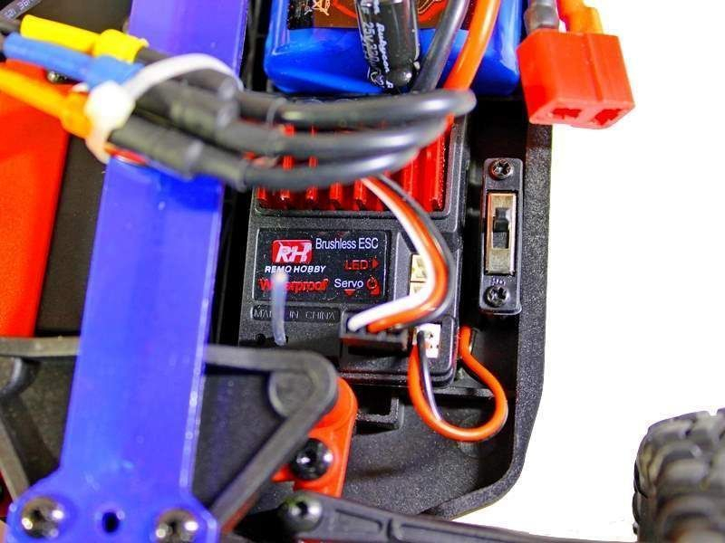 Радиоуправляемая трагги Remo Hobby S EVO-R Brushless UPGRADE (синяя) 4WD 2.4G 1/16 RTR