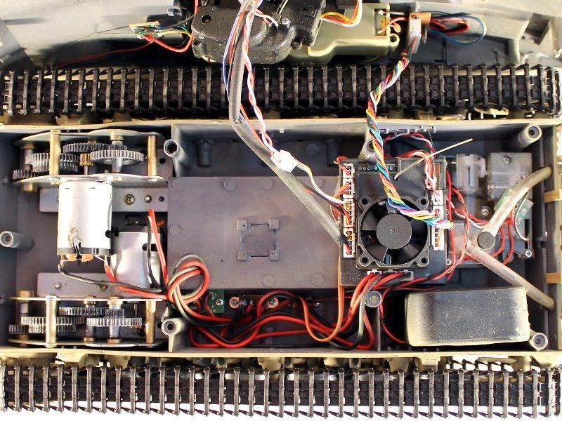 Р/У танк Taigen 1/16 SturmgeschutzIIIausf.gsd.kfz. (Германия) (для ИК танкового боя) 2.4G RTR