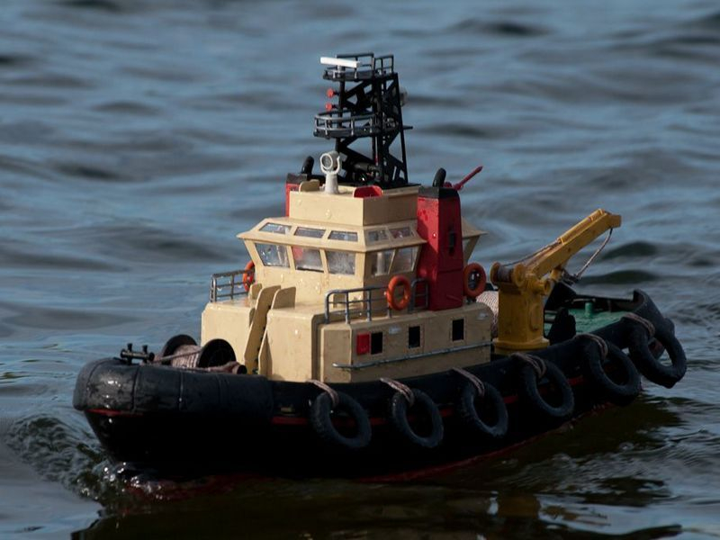 Радиоуправляемый катер буксир Heng Long Seaport Work Boat 1/20 RTR