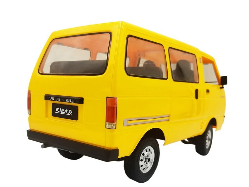 Радиоуправляемый автомобиль WPL минивен (желтый) 2.4G 1/10 RTR