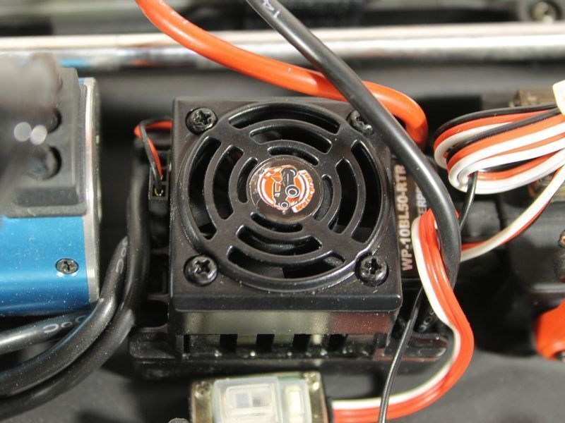 Радиоуправляемый монстр Remo Hobby MMAX Brushless UPGRADE (синий) 4WD 2.4G 1/10 RTR