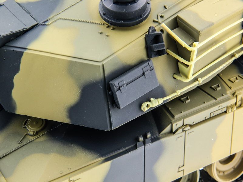 Р/У танк Heng Long 1/24 Battle M1A1 ABRAMS, стреляет шариками, RTR