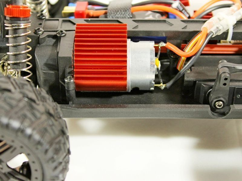 Радиоуправляемая трагги Remo Hobby S EVO-R (красный) 4WD 2.4G 1/16 RTR