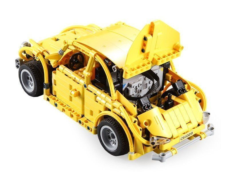 Радиоуправляемый конструктор CADA 2 в 1 трансформер B127-BeeBot (1124 детали)