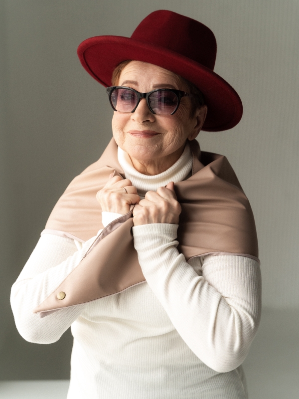 Стильная женская фетровая шляпа на весенний осенний сезон