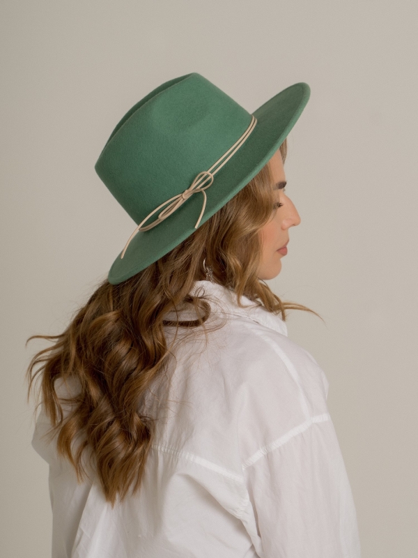 Фетровая шляпа