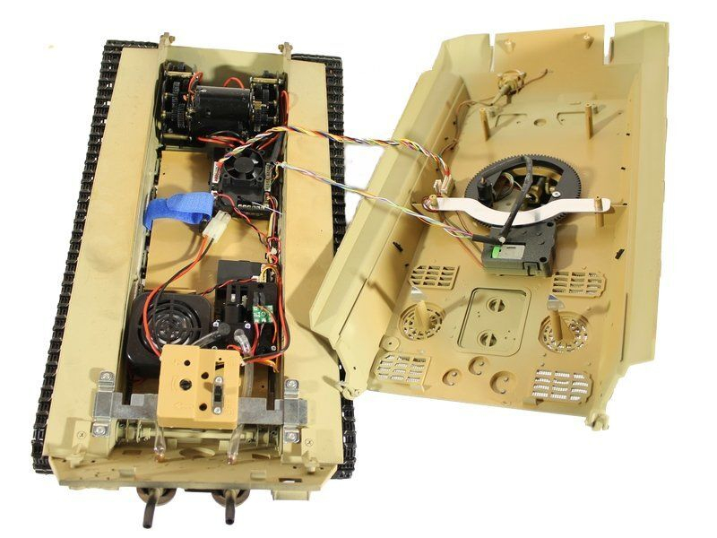 Р/У танк Torro King Tiger (башня Henschel) 1/16 2.4G, ИК-пушка, деревянная коробка