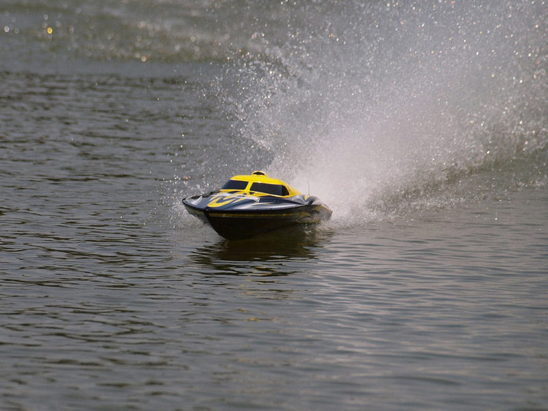 Радиоуправляемый катер Joysway Alpha Yellow Brushless 4S Li-Po 2.4G RTR