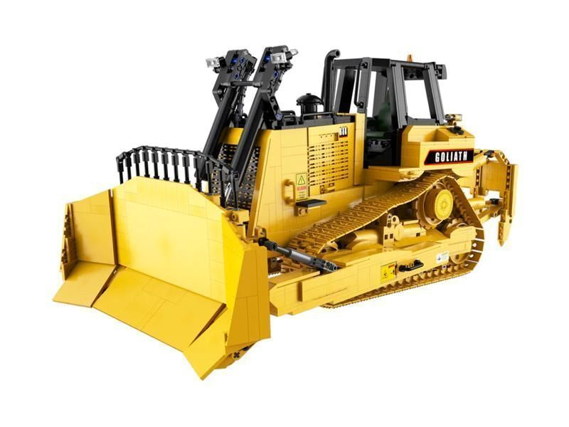 Радиоуправляемый конструктор CaDA MASTER  бульдозер Голиаф 1/16 (2826 деталей)