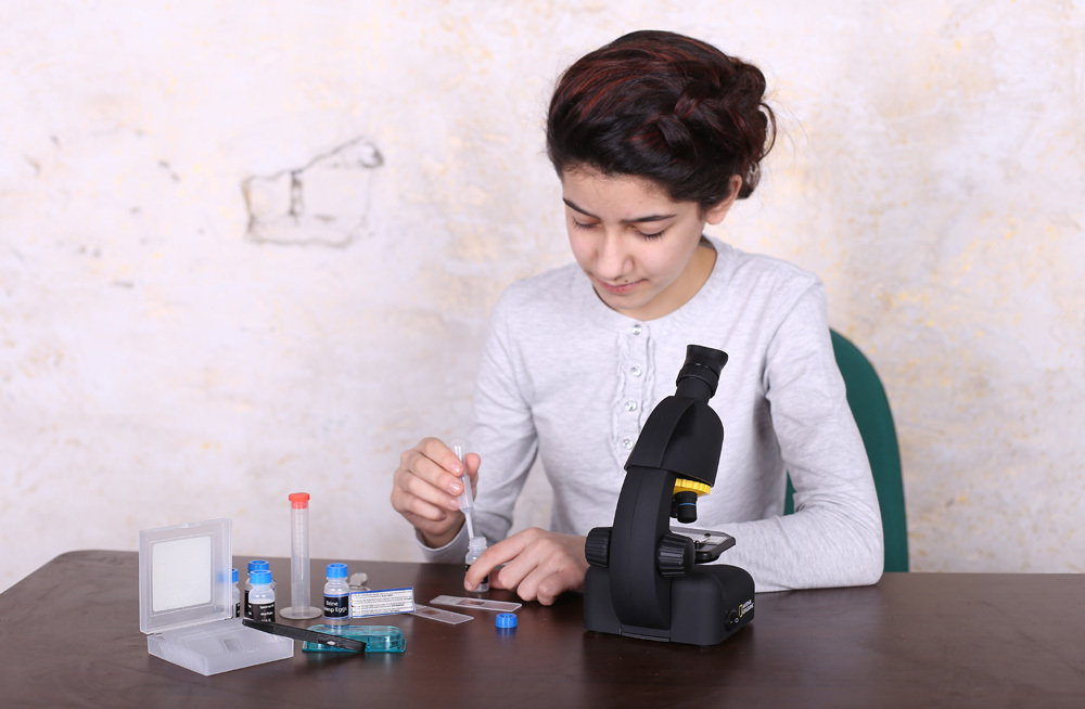 Микроскоп Bresser National Geographic 40&ndash;640x, с адаптером для смартфона