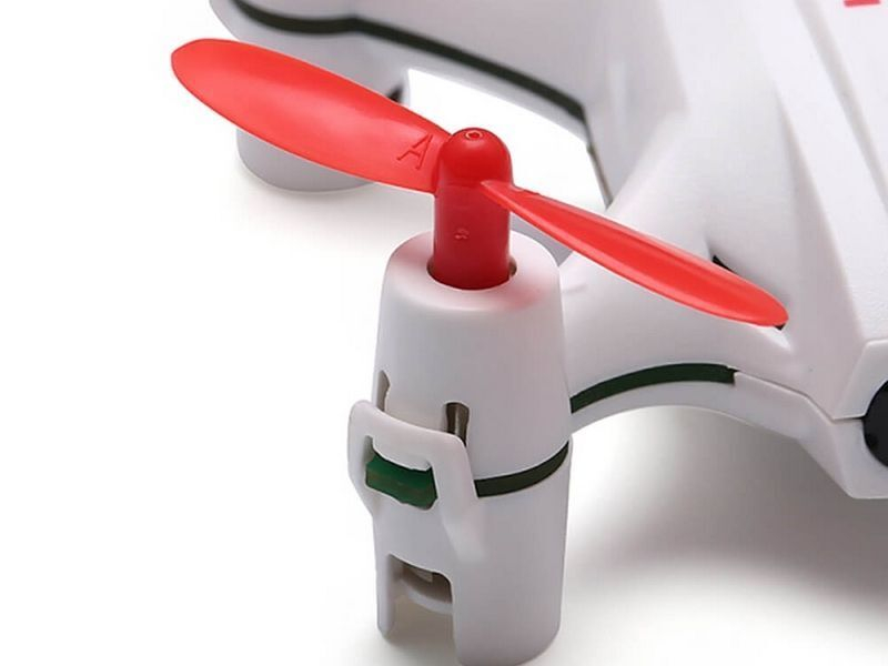 Р/У квадрокоптер Hubsan Nano Q4 HD камера 2.4G