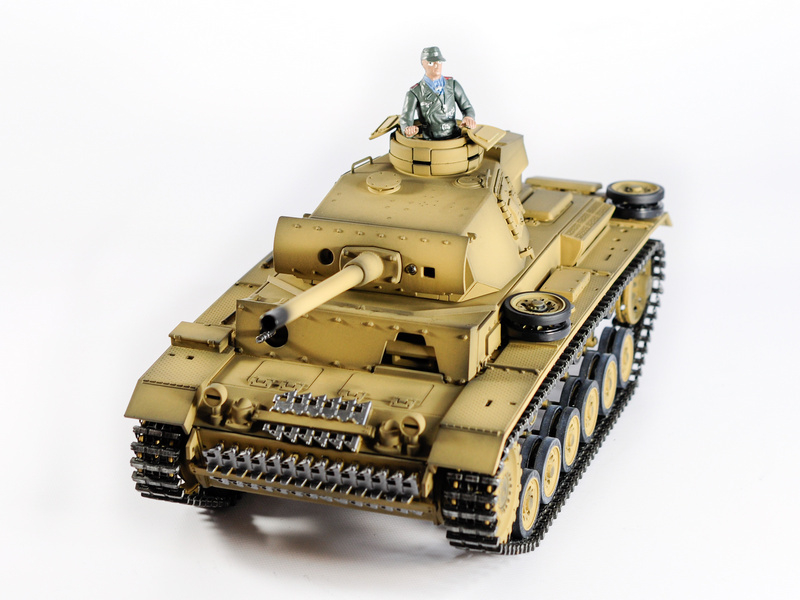 Р/У танк Taigen 1/16 Panzerkampfwagen III (Германия) дым, свет V3 2.4G RTR пустыня Р/У танк Taigen 1/16 Panzerkampfwagen III (Германия) дым, свет V3 2.4G RTR пустыня