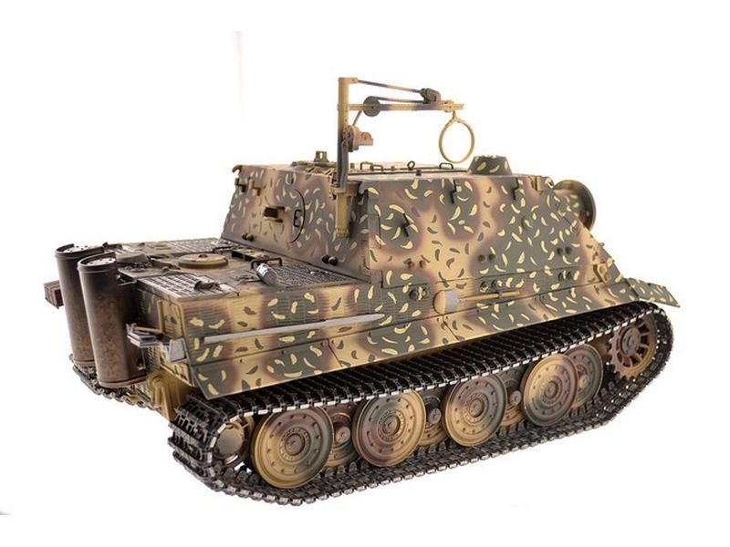 Радиоуправляемый танк Torro Sturmtiger Panzer 1/16 2.4G, зеленый, ИК-пушка, деревянная коробка Радиоуправляемый танк Torro Sturmtiger Panzer 1/16 2.4G, зеленый, ИК-пушка, деревянная коробка