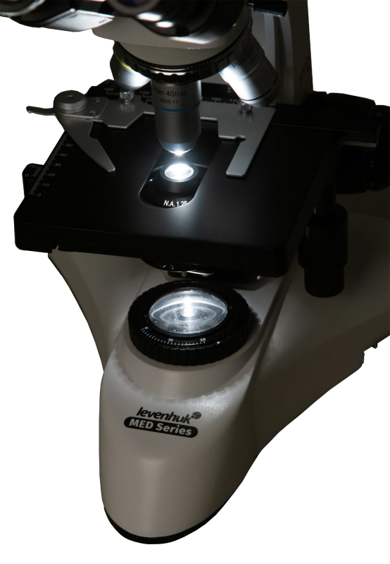 Микроскоп цифровой Levenhuk MED D25T, тринокулярный