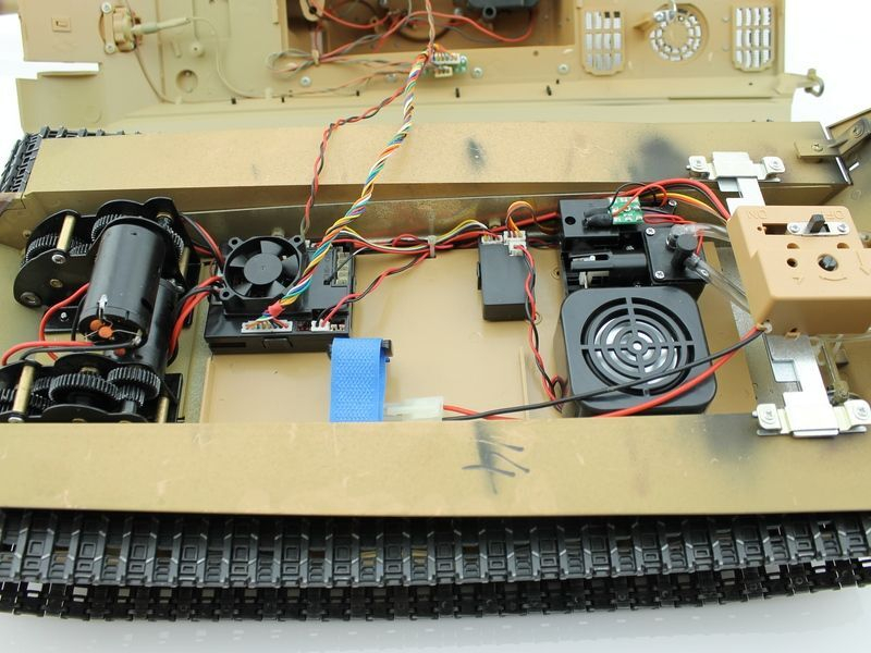 Р/У танк Torro Jagdtiger (Metal Edition) 1/16 2.4G, ИК-пушка, деревянная коробка