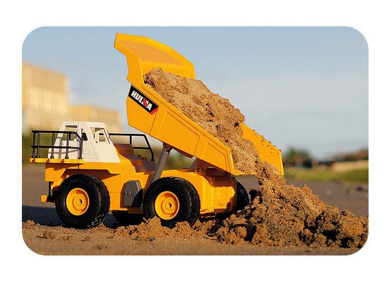 Радиоуправляемый карьерный самосвал HUI NA TOYS 2.4G 6CH (дальность 8 м) 1/24 RTR