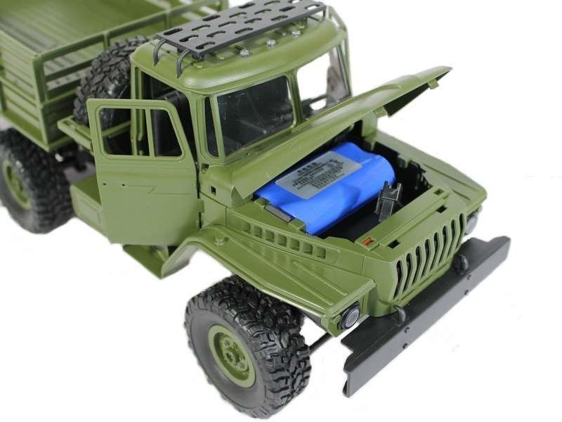 Радиоуправляемая машина MN MODEL Советский военный грузовик УРАЛ PRO 6WD 2.4G 1/16 RTR