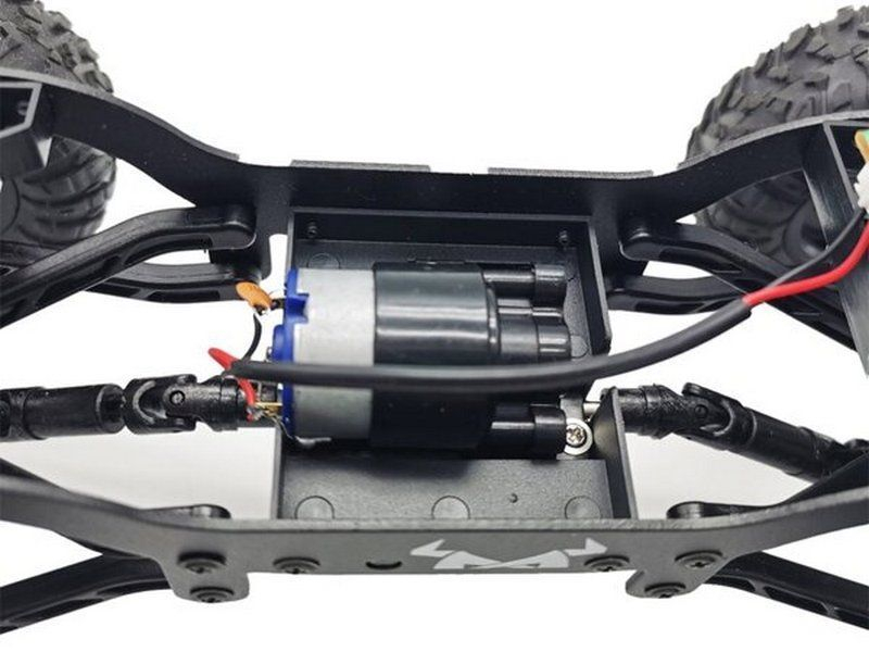 Радиоуправляемая машина MN MODEL английский внедорожник Defender D90 (голубой) 4WD 2.4G 1/12 RTR