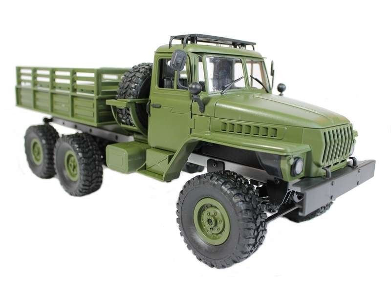 Радиоуправляемая машина MN MODEL Советский военный грузовик УРАЛ PRO 6WD 2.4G 1/16 RTR