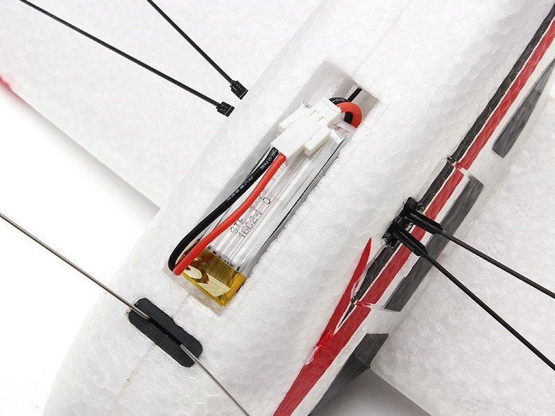 Радиоуправляемый самолет Volantex RC TrainStar Mini 400мм 2.4G LiPo RTF with Gyro Радиоуправляемый самолет Volantex RC TrainStar Mini 400мм 2.4G LiPo RTF with Gyro
