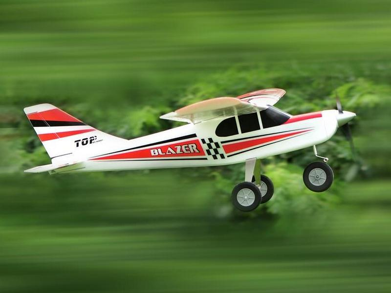 Радиоуправляемый самолет Top RC Blazer PRO 1280мм 2.4G 4-ch LiPo Gyro RTF Радиоуправляемый самолет Top RC Blazer PRO 1280мм 2.4G 4-ch LiPo Gyro RTF
