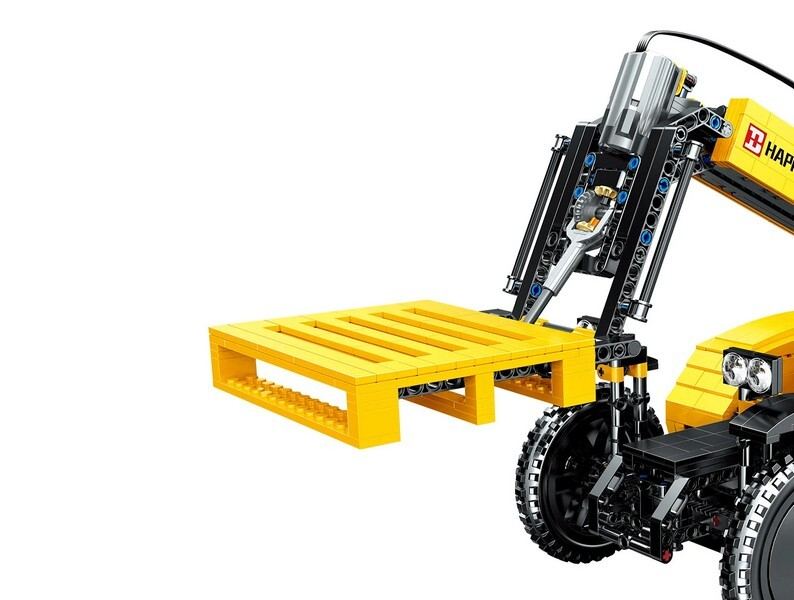 Радиоуправляемый конструктор RCM вилочный погрузчик (1458+ деталей)