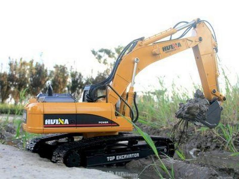 Радиоуправляемый экскаватор HUI NA TOYS 2.4G 23CH 1/14 RTR + Li-Po и З/У