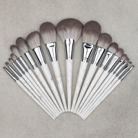 Набор кистей - "Эко" (17 кистей)  из ворса кукурузной синтетики.